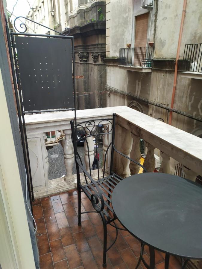 Il Castello Apartment 那不勒斯 外观 照片
