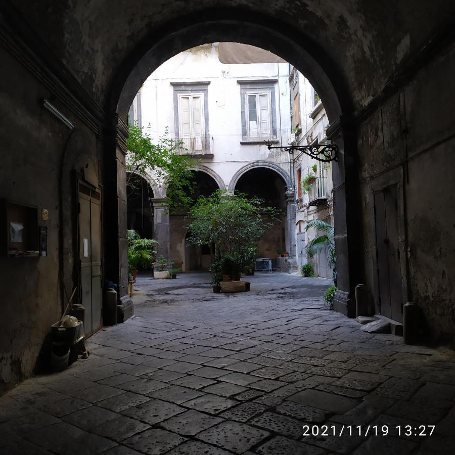 Il Castello Apartment 那不勒斯 外观 照片