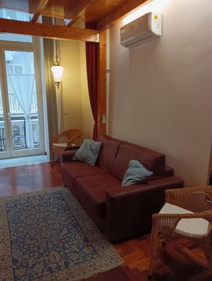 Il Castello Apartment 那不勒斯 外观 照片